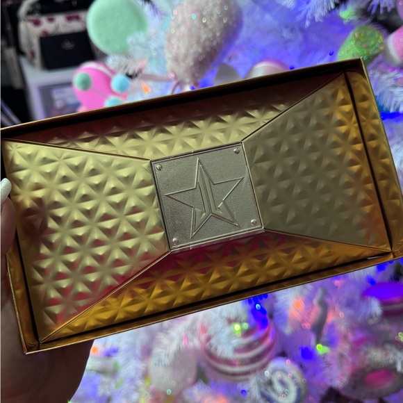 Jeffree Star $52msrp Gold Blooded Eyeshadow Palette - Picture 3 of 12